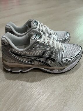 ASICS Gel Kayano 14 White Graphite Grey